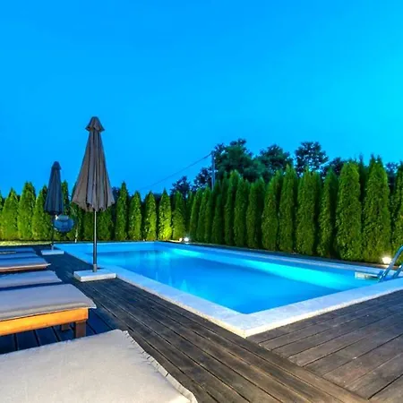 Large In Istria With Private Pool * Pulici